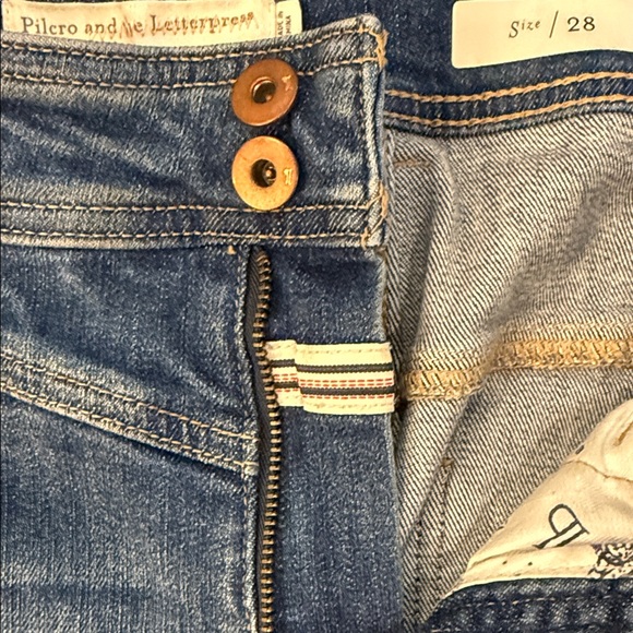 Pilcro Relaxed Fit Blue Boyfriend Jeans - Picture 4 of 9